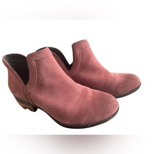 Sorel Women’s Lolla Cut Out Bootie in Light Raisin Suede, Size 8